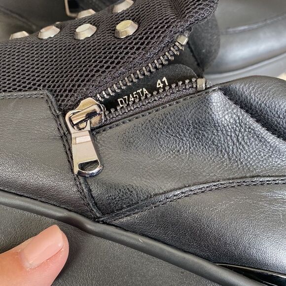 GEOX Respira Gendry Black Studded Zip Sneakers - Picture 13 of 14